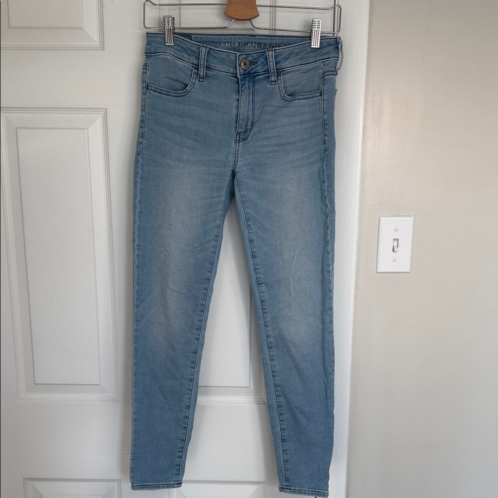 American Eagle Outfitters Light Blue Skinny Jeans